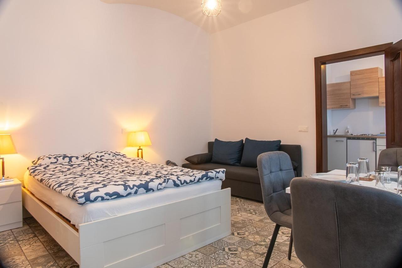 Family&Friends Apartments Schoenbrunn Wien Ngoại thất bức ảnh