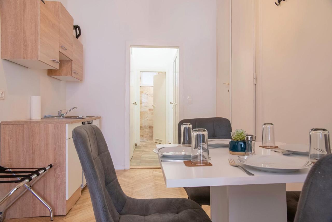 Family&Friends Apartments Schoenbrunn Wien Ngoại thất bức ảnh