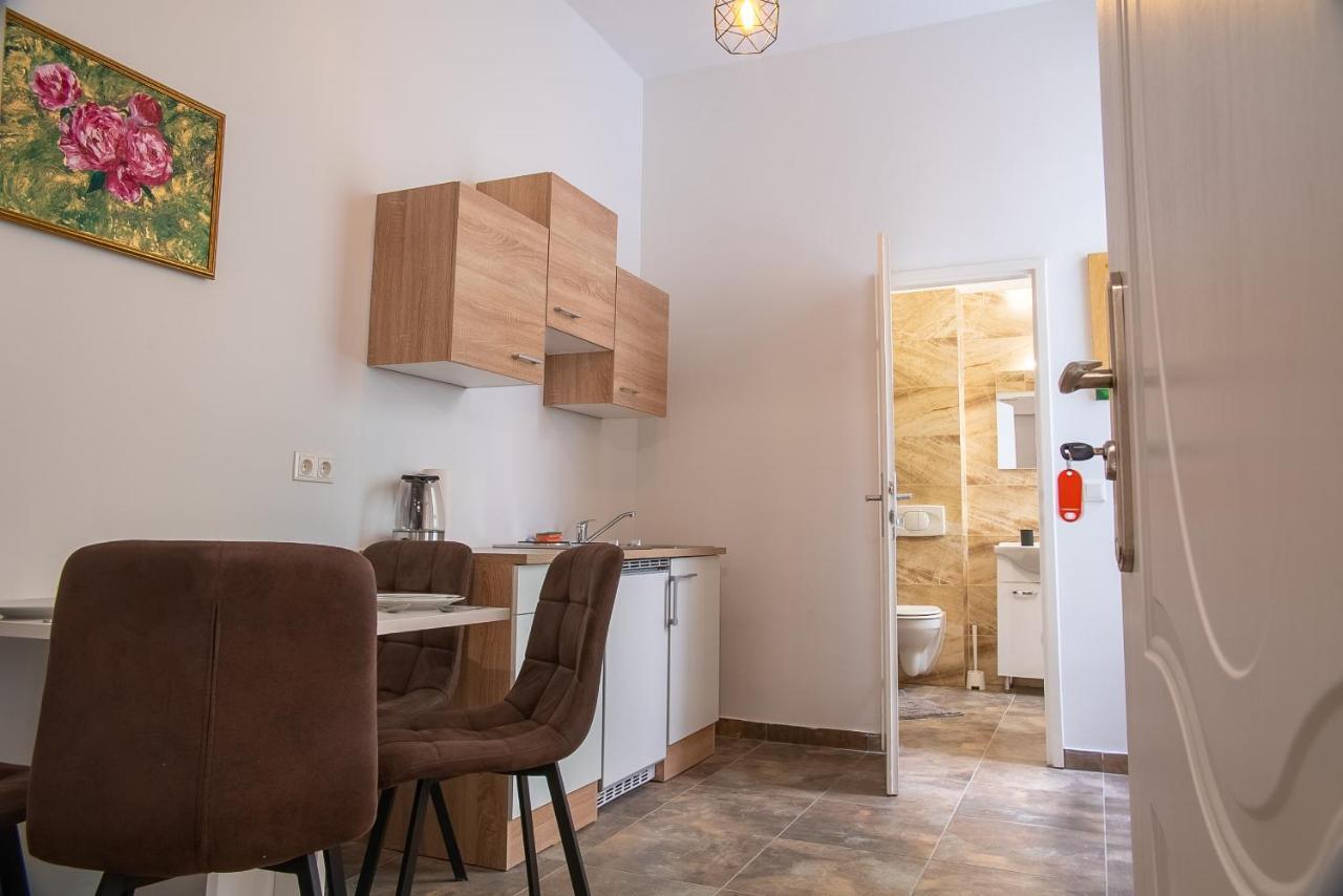 Family&Friends Apartments Schoenbrunn Wien Ngoại thất bức ảnh